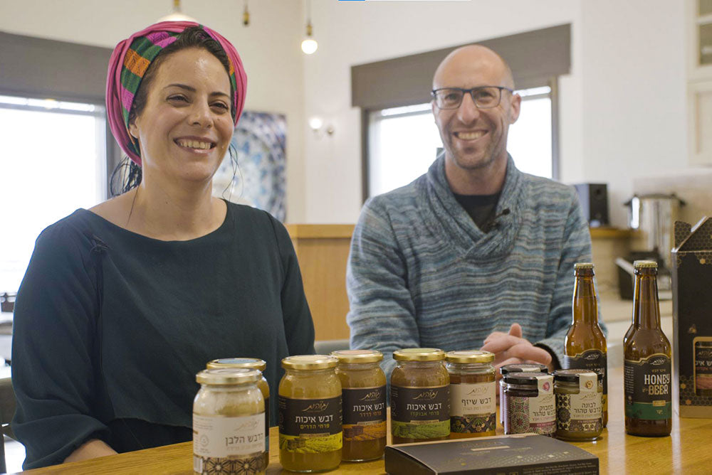 The Feuchtwanger Family shares their sweetness with the world.